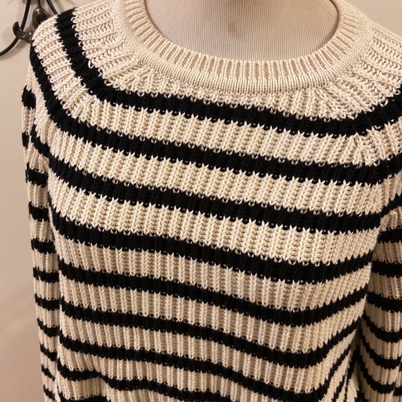 Zara sweater size large - Picture 2 of 5